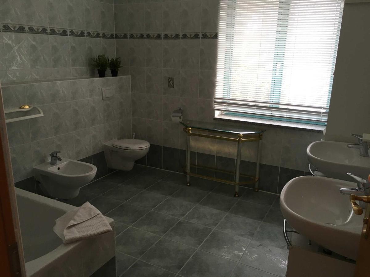 Ferienhaus, Doppelhaushaelfte In Seebad Ahlbeck Heringsdorf  Extérieur photo